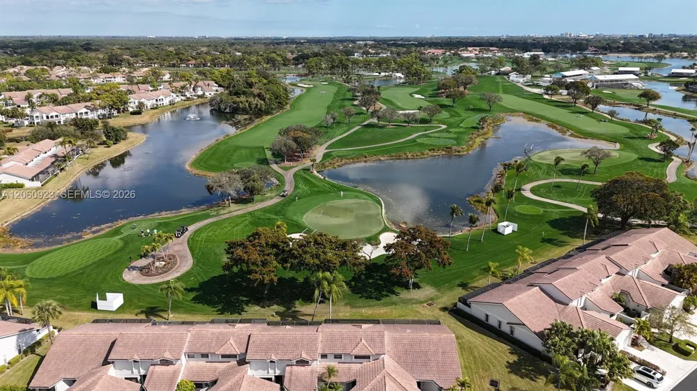 362 Prestwick Cir #3 Palm Beach Gardens, FL 33418