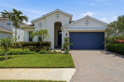 7857 REDONDA LOOP