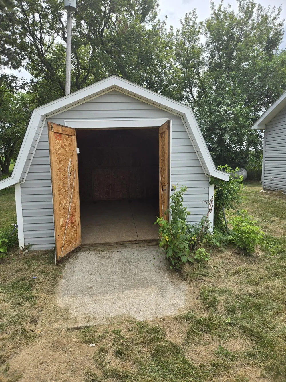 17721 Lewis Road Cement City, MI 49233