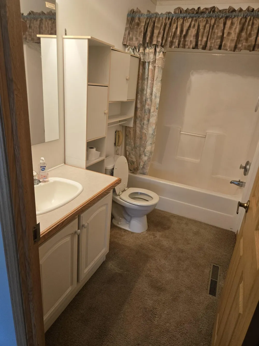17721 Lewis Road Cement City, MI 49233