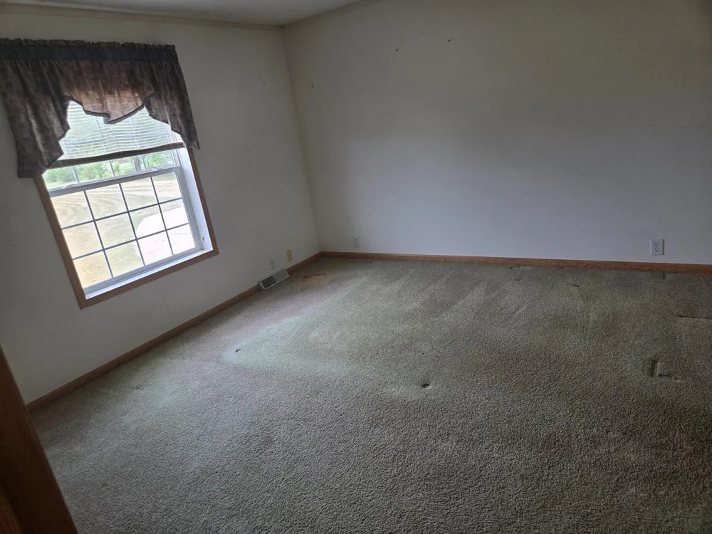 17721 Lewis Road Cement City, MI 49233