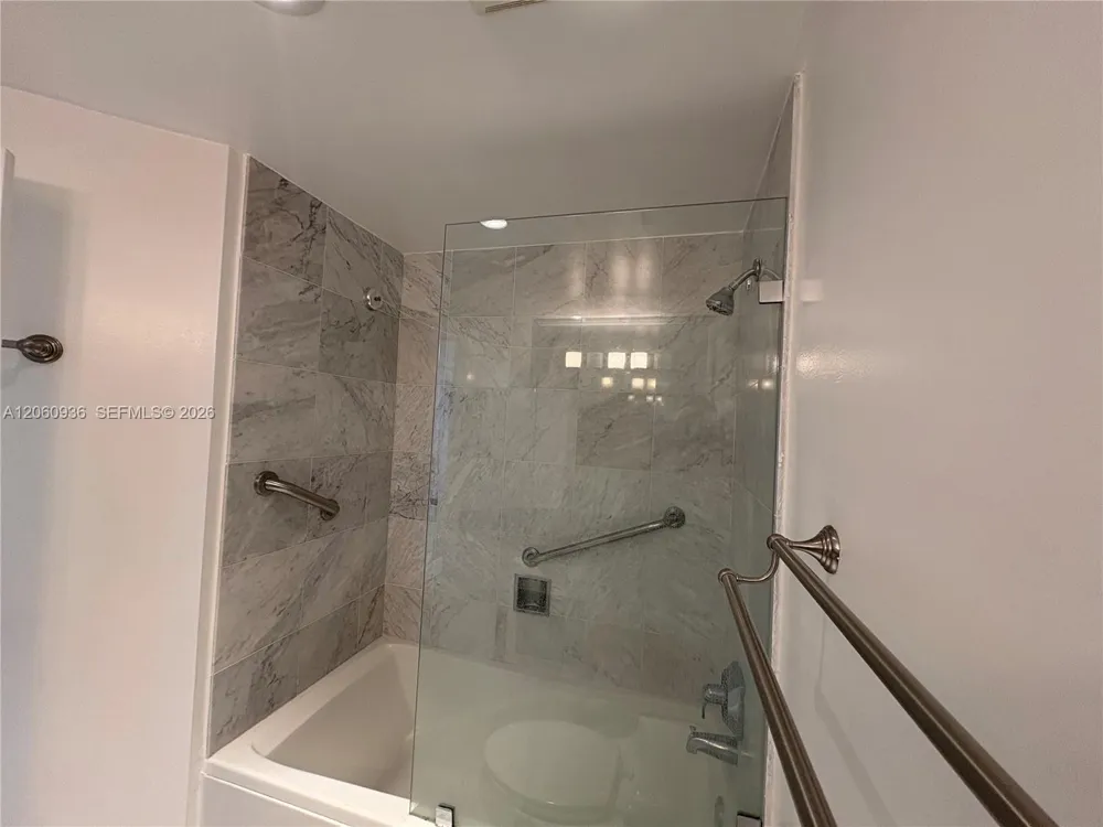 10140 W Bay Harbor Dr #603C Bay Harbor Islands, FL 33154