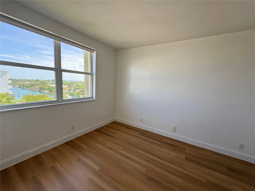 10140 W Bay Harbor Dr #603C Bay Harbor Islands, FL 33154