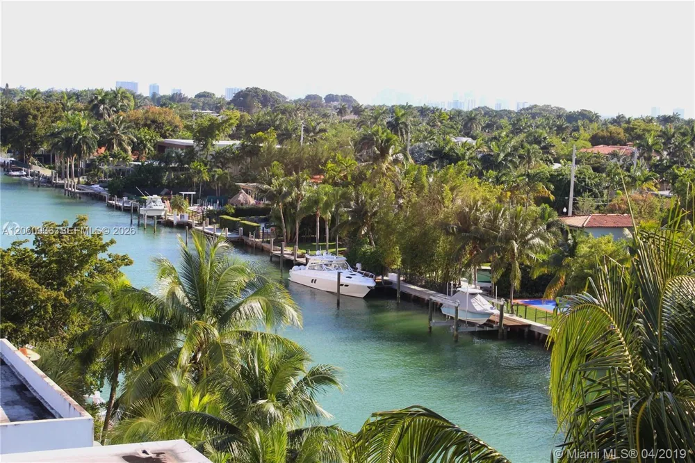 10140 W Bay Harbor Dr #603C Bay Harbor Islands, FL 33154