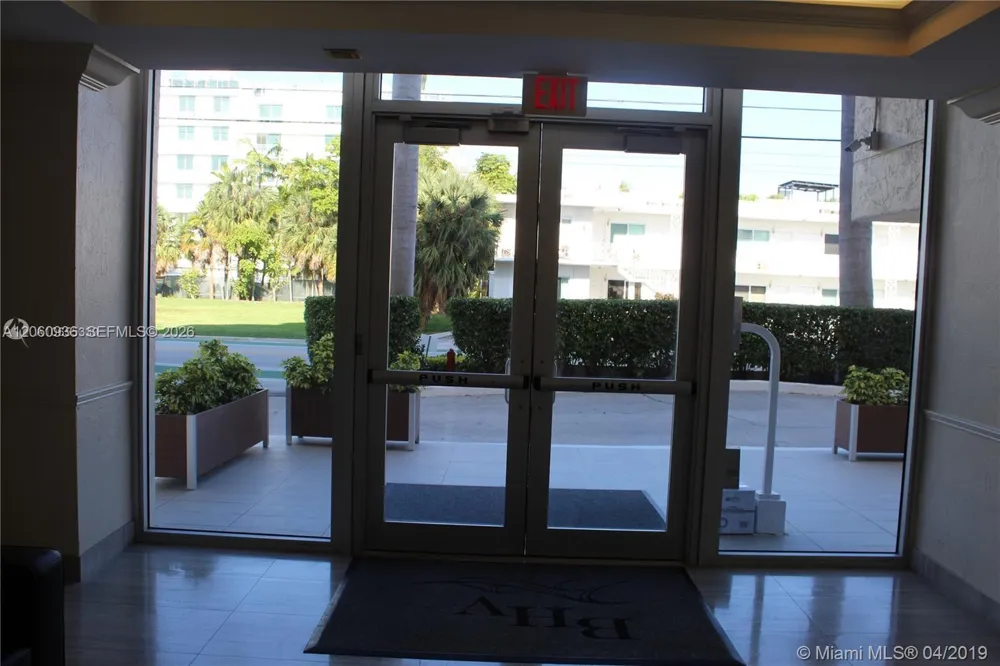 10140 W Bay Harbor Dr #603C Bay Harbor Islands, FL 33154