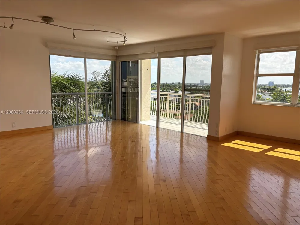 10140 W Bay Harbor Dr #603C Bay Harbor Islands, FL 33154