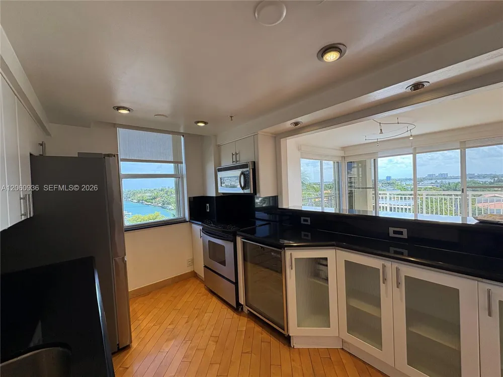 10140 W Bay Harbor Dr #603C Bay Harbor Islands, FL 33154