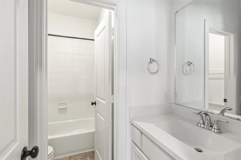 1128 Queensdown Way Forney, TX 75126
