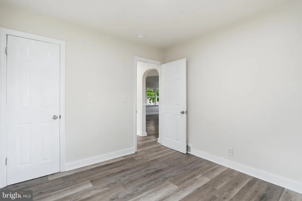 119 DELAWARE AVENUE Martinsburg, WV 25401
