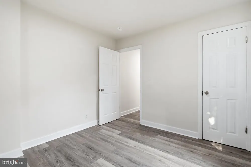 119 DELAWARE AVENUE Martinsburg, WV 25401