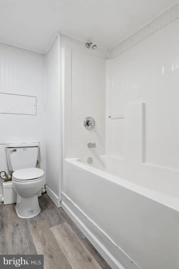 119 DELAWARE AVENUE Martinsburg, WV 25401