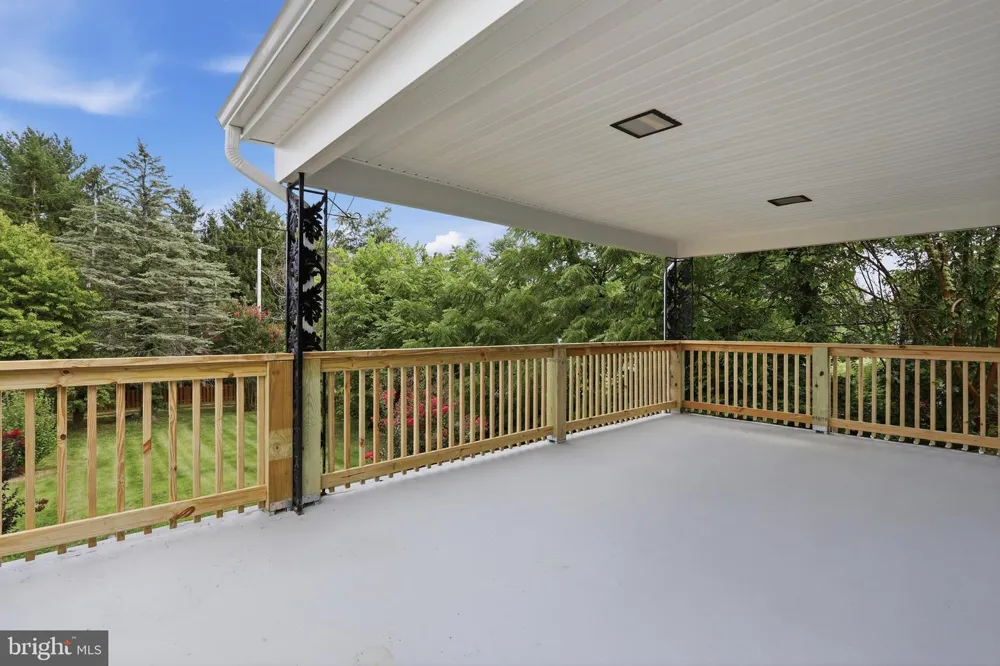119 DELAWARE AVENUE Martinsburg, WV 25401