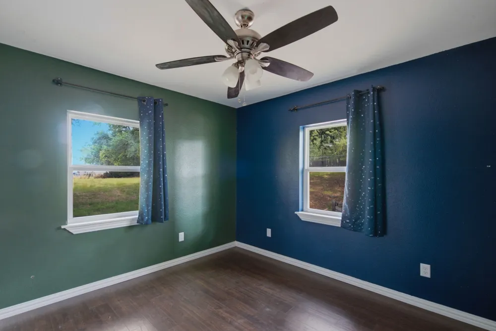 128 Redbird Lane Azle, TX 76020