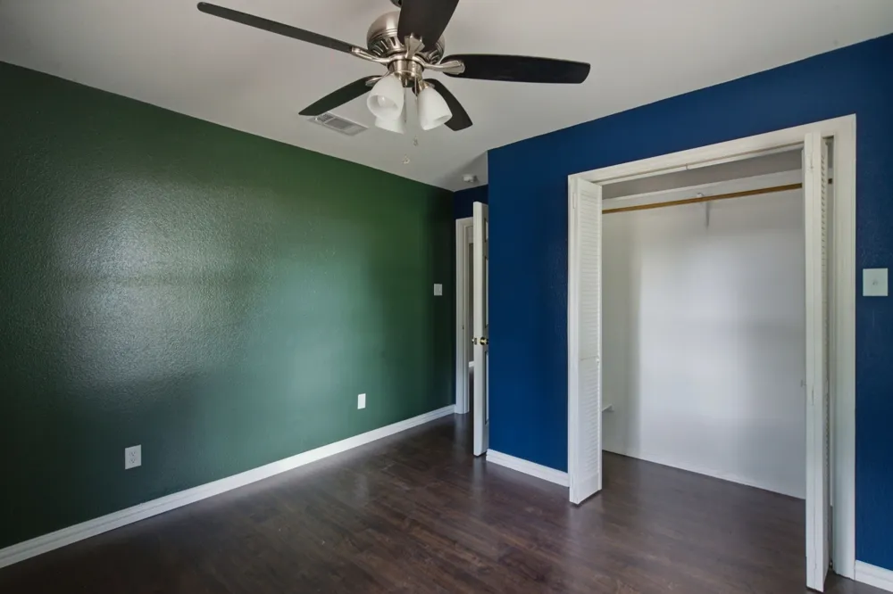 128 Redbird Lane Azle, TX 76020