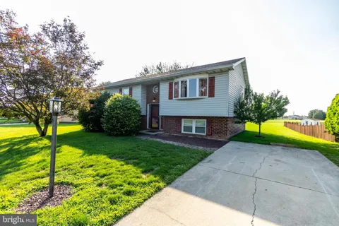677 POPLAR STREET