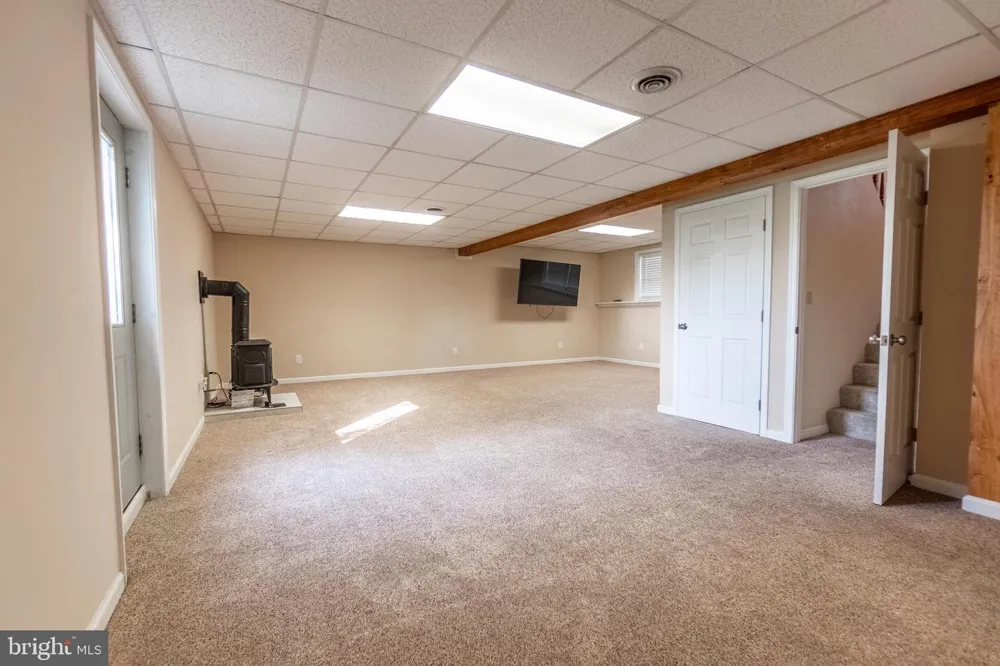 677 POPLAR STREET Hanover, PA 17331