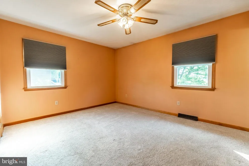677 POPLAR STREET Hanover, PA 17331