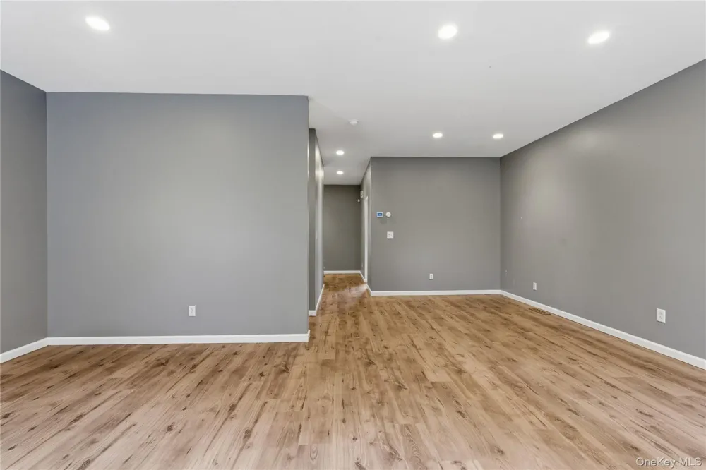 83 Kings Highway #7 New Rochelle, NY 10801