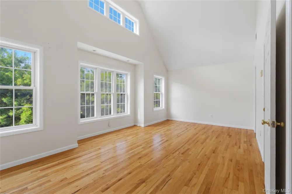 83 Kings Highway #7 New Rochelle, NY 10801
