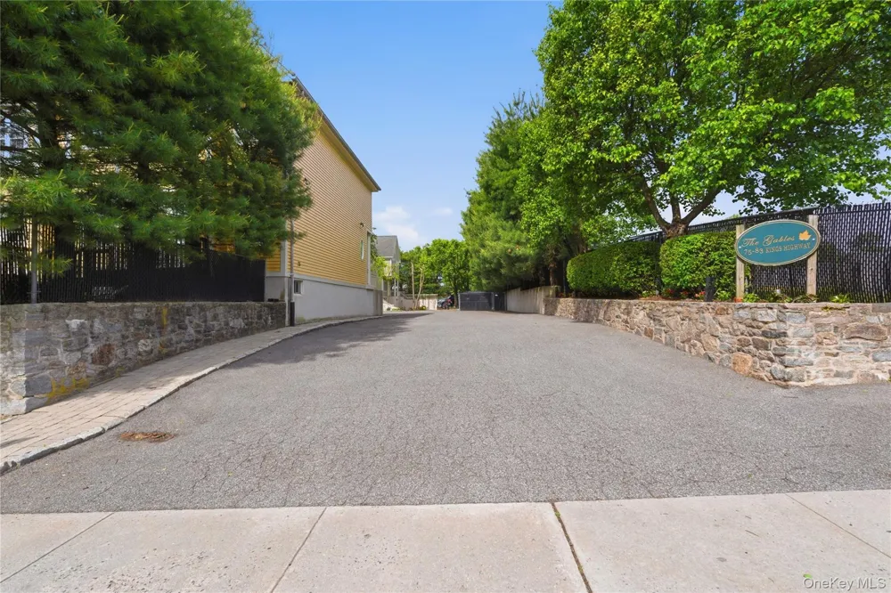 83 Kings Highway #7 New Rochelle, NY 10801