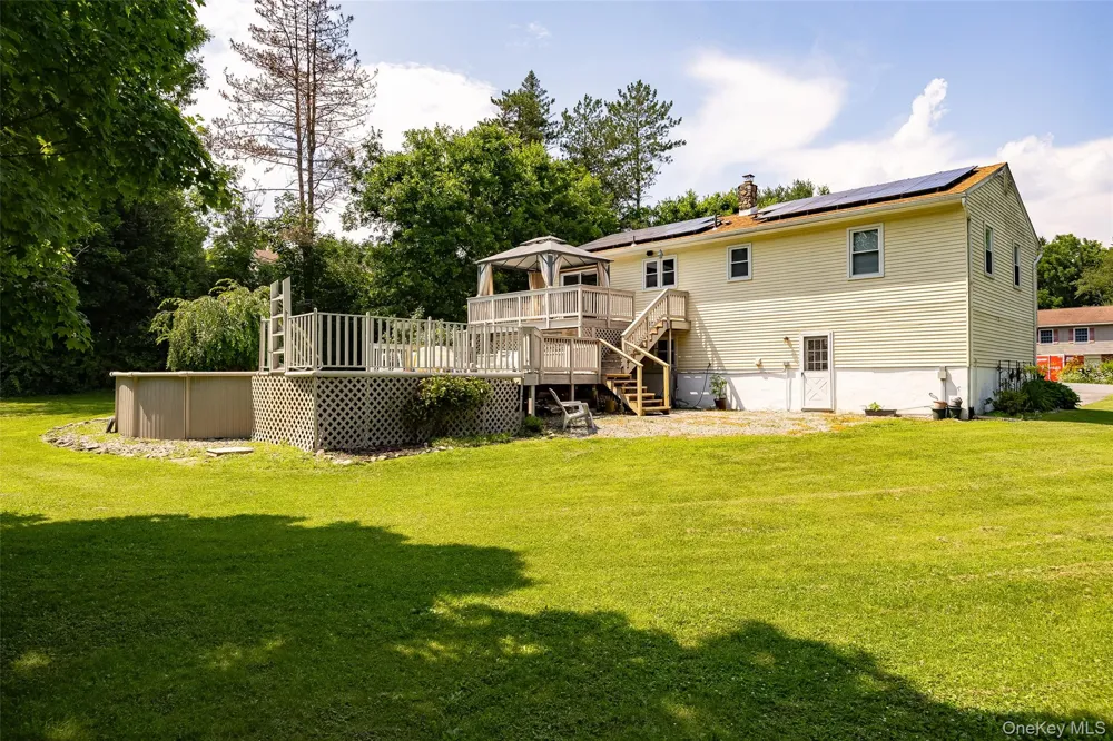 38 Forest Valley Road Pleasant Valley, NY 12569