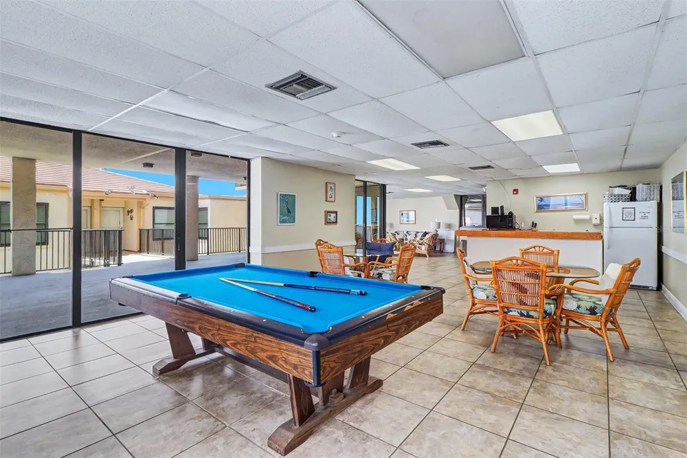 6145 SUN BOULEVARD #306 St Petersburg, FL 33715