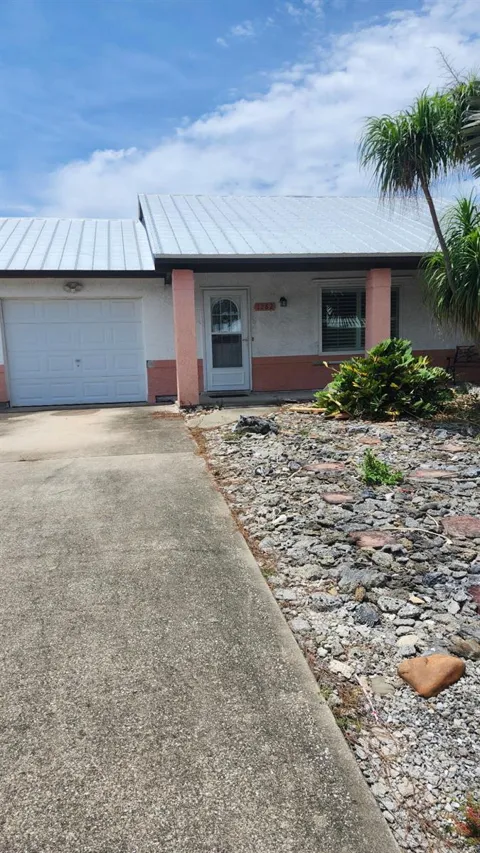 1282 SCHUMANN DRIVE
