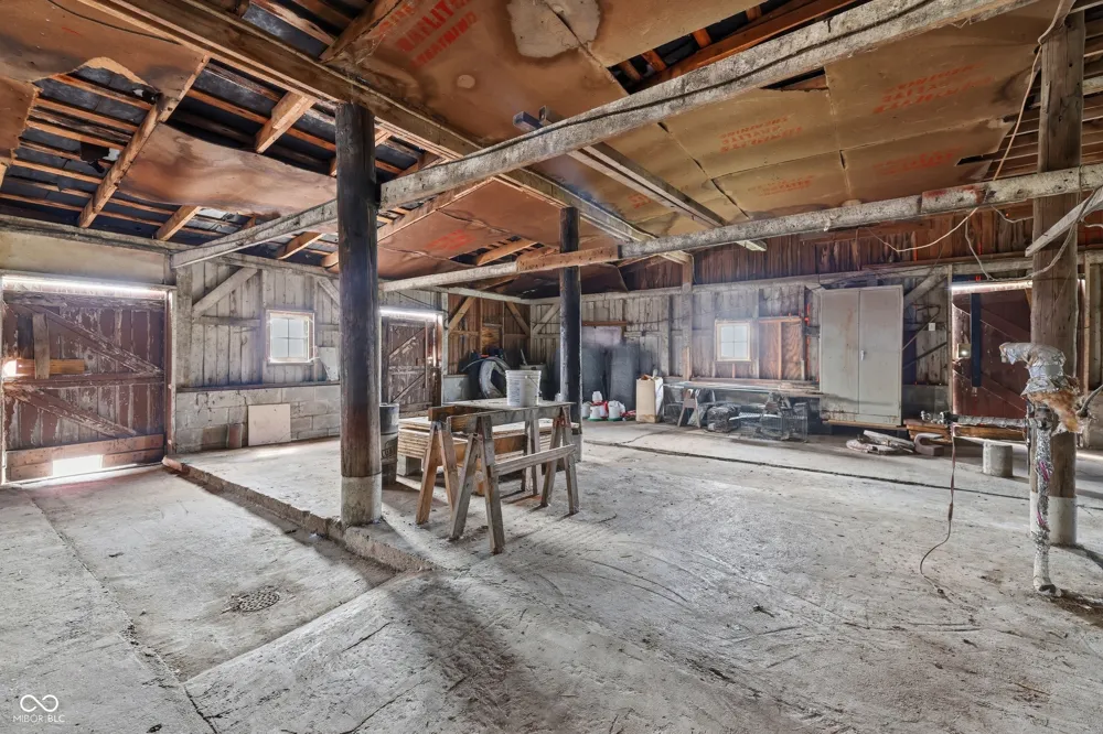 11983 Little Point Road Stilesville, IN 46180