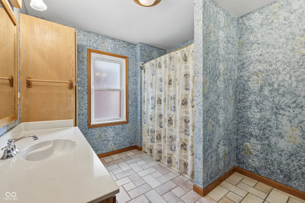 11983 Little Point Road Stilesville, IN 46180