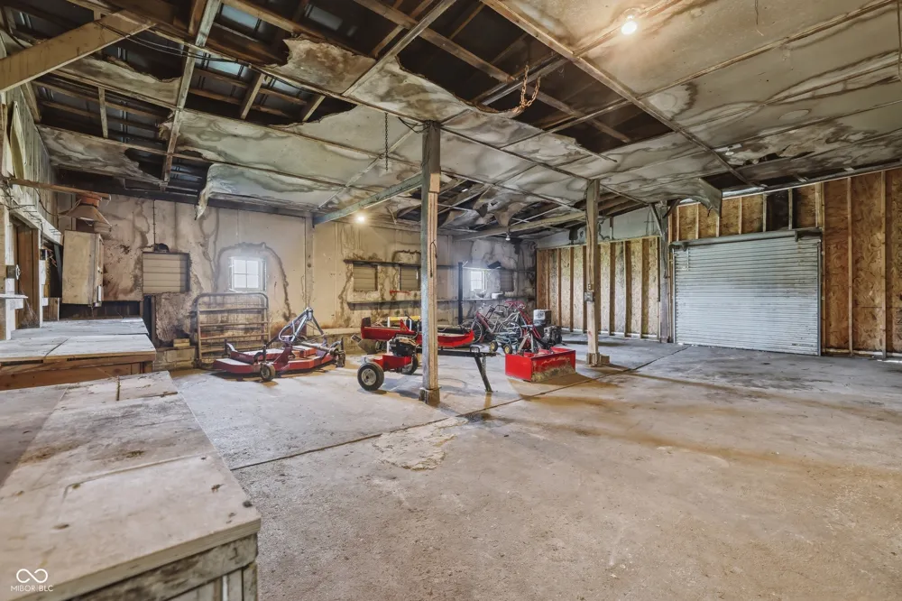 11983 Little Point Road Stilesville, IN 46180