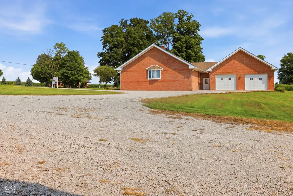 11983 Little Point Road Stilesville, IN 46180