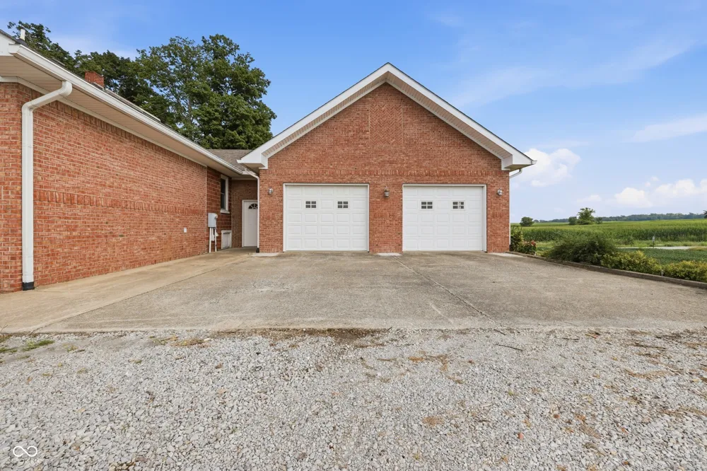 11983 Little Point Road Stilesville, IN 46180