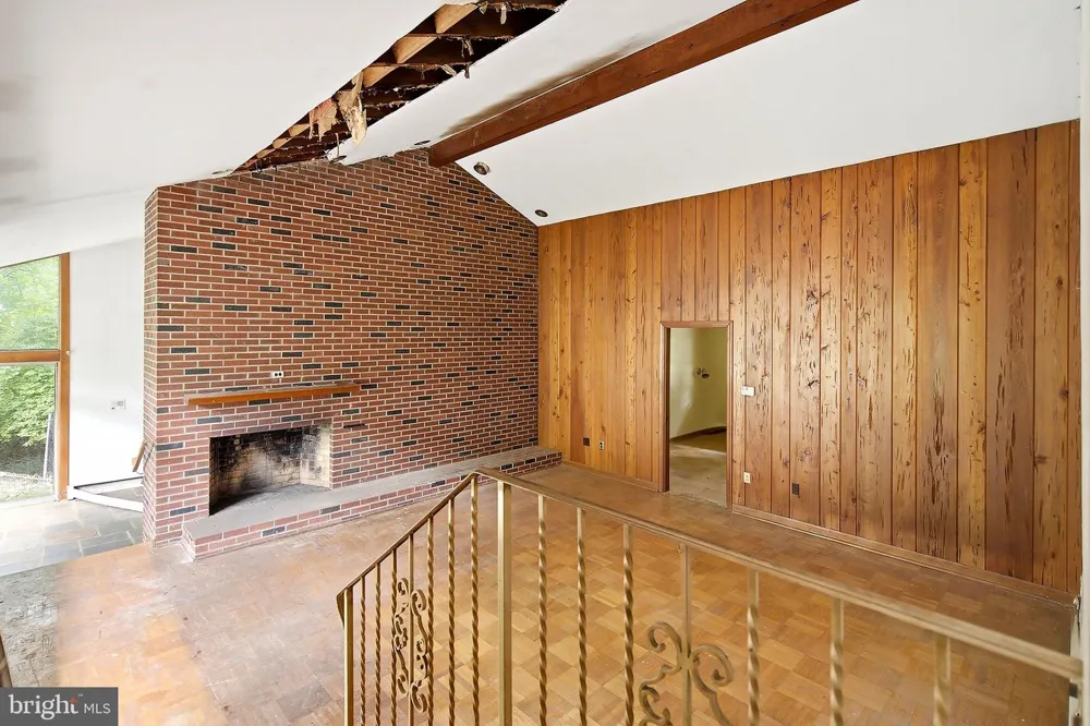 17 BROOKDALE DRIVE Cherry Hill, NJ 08034