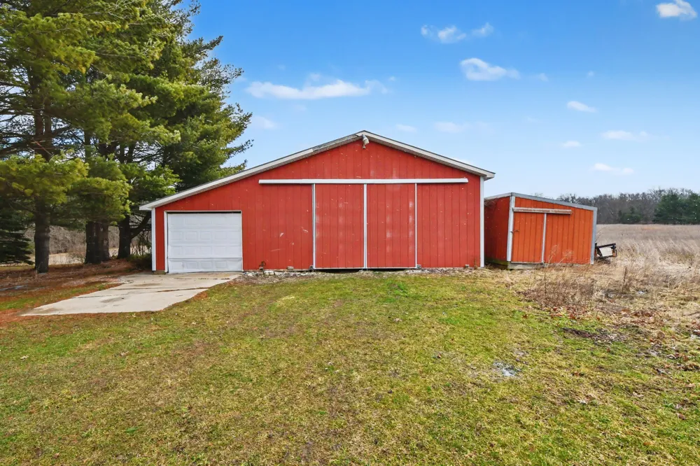 11400 Tefft Avenue NE Rockford, MI 49341