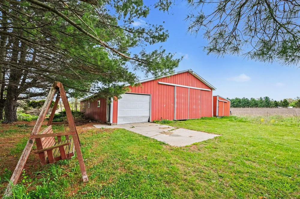 11400 Tefft Avenue NE Rockford, MI 49341