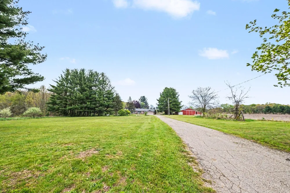 11400 Tefft Avenue NE Rockford, MI 49341