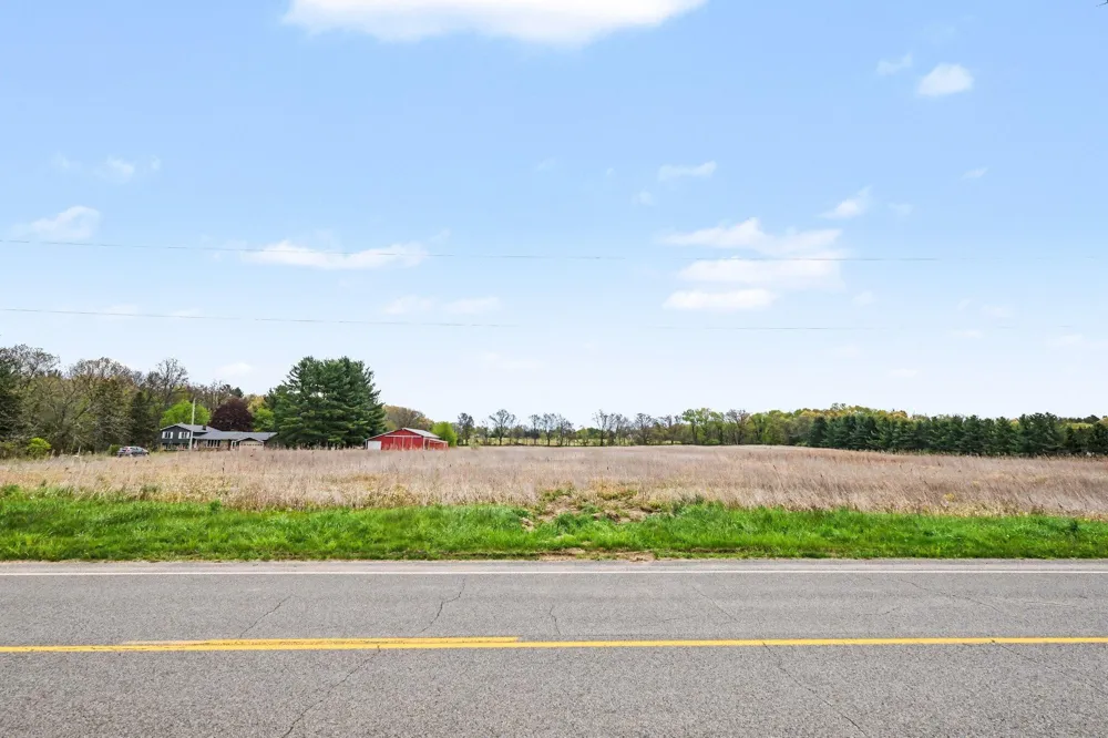 11400 Tefft Avenue NE Rockford, MI 49341