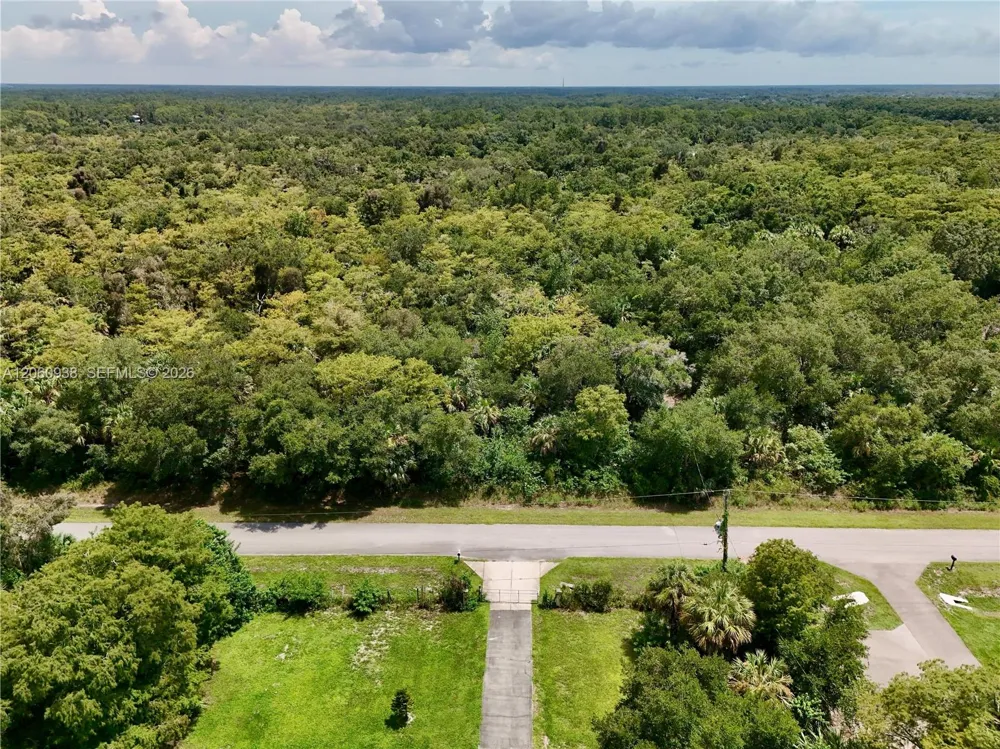 35th Ave NW Naples, FL 34120