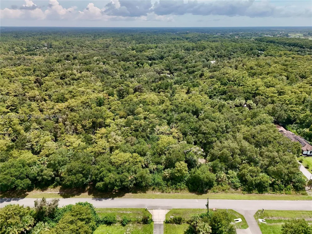 35th Ave NW Naples, FL 34120