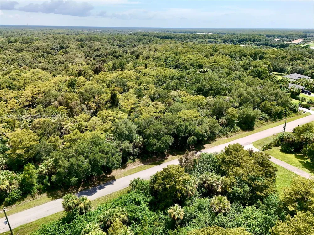 35th Ave NW Naples, FL 34120