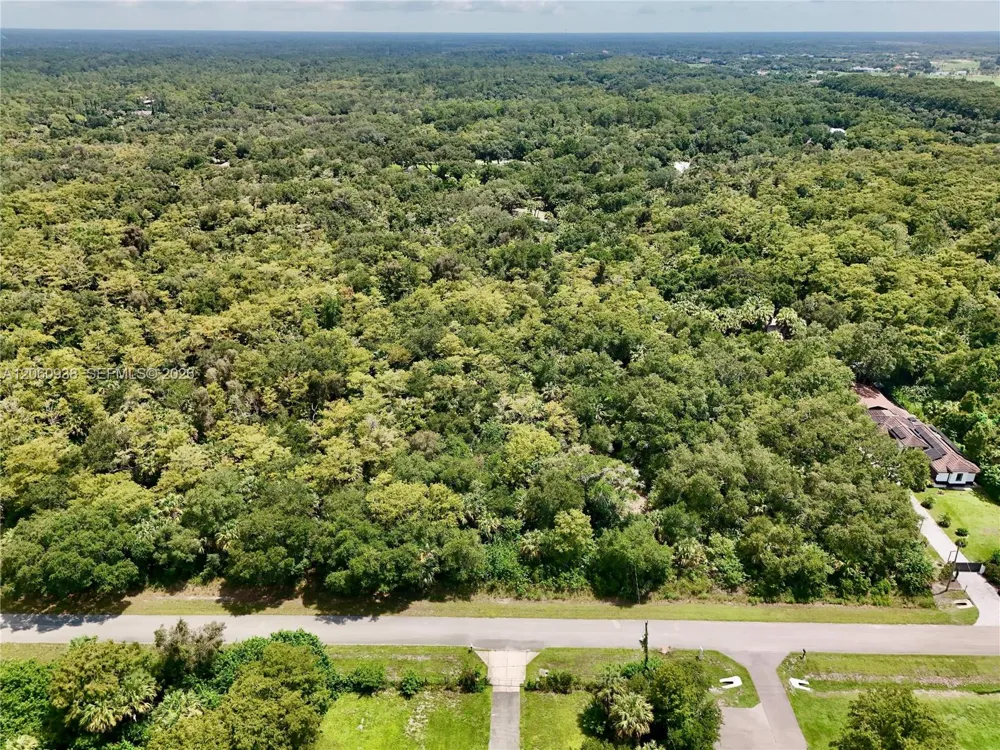 35th Ave NW Naples, FL 34120