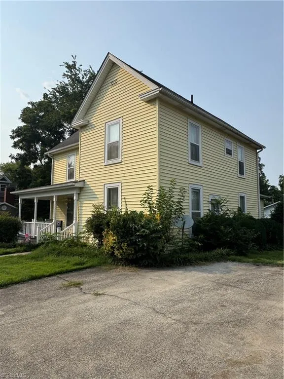 132 Orchard Street Mount Airy, NC 27030