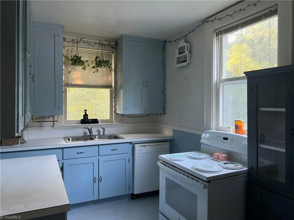 132 Orchard Street Mount Airy, NC 27030