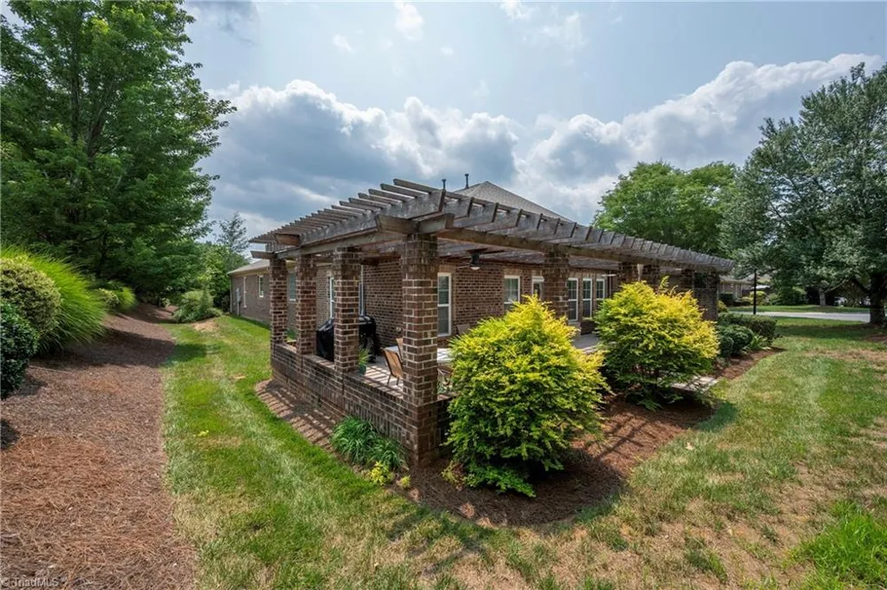 201 Friedberg Village Drive Winston-Salem, NC 27127