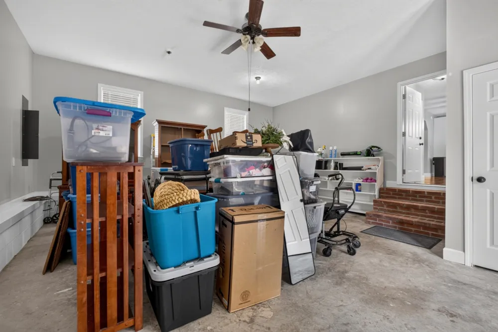 258 Oak Place Dr Smithville, TN 37166