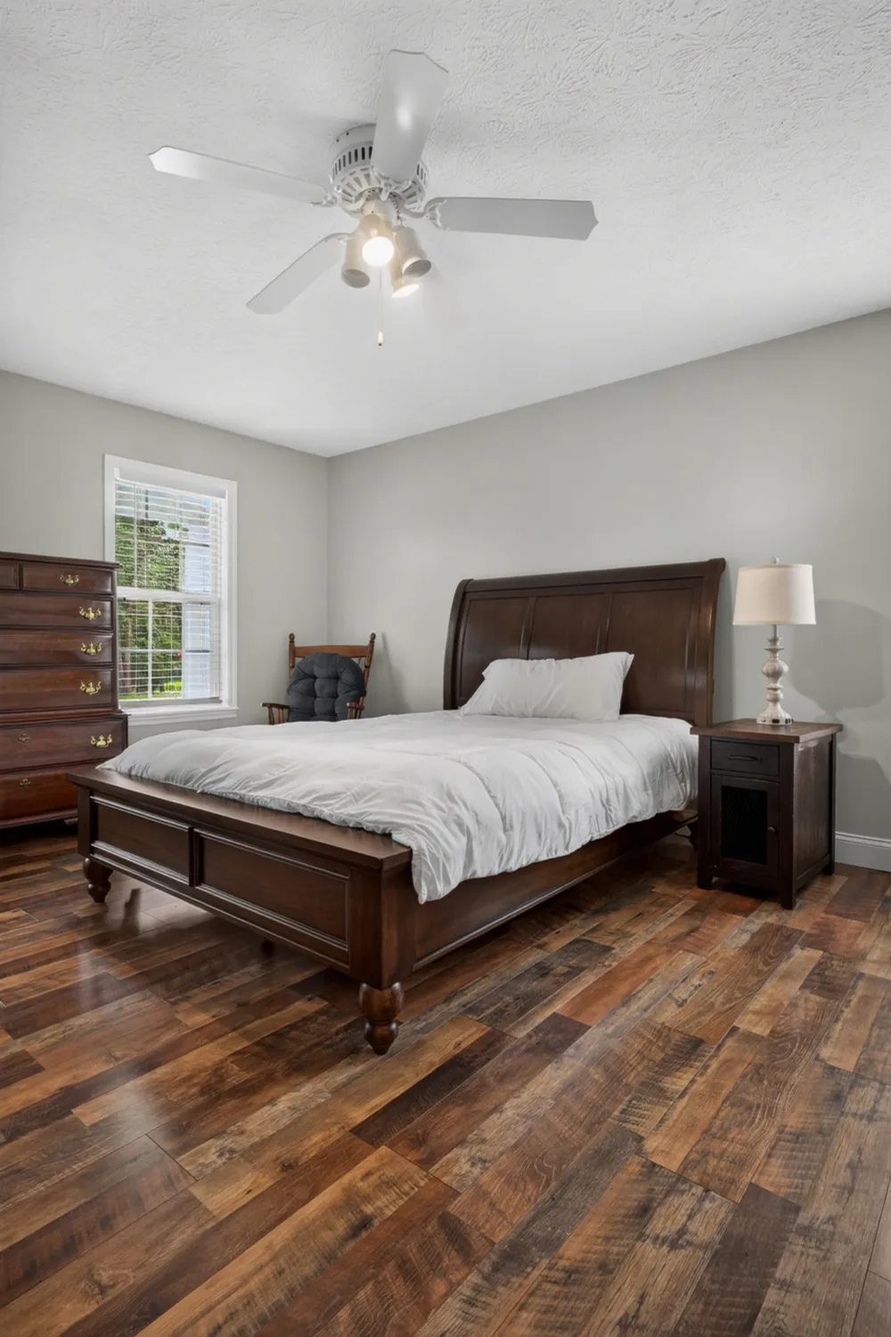 258 Oak Place Dr Smithville, TN 37166