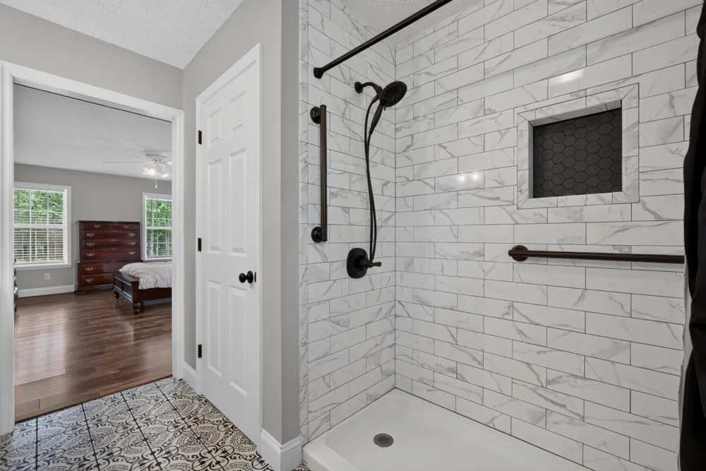 258 Oak Place Dr Smithville, TN 37166