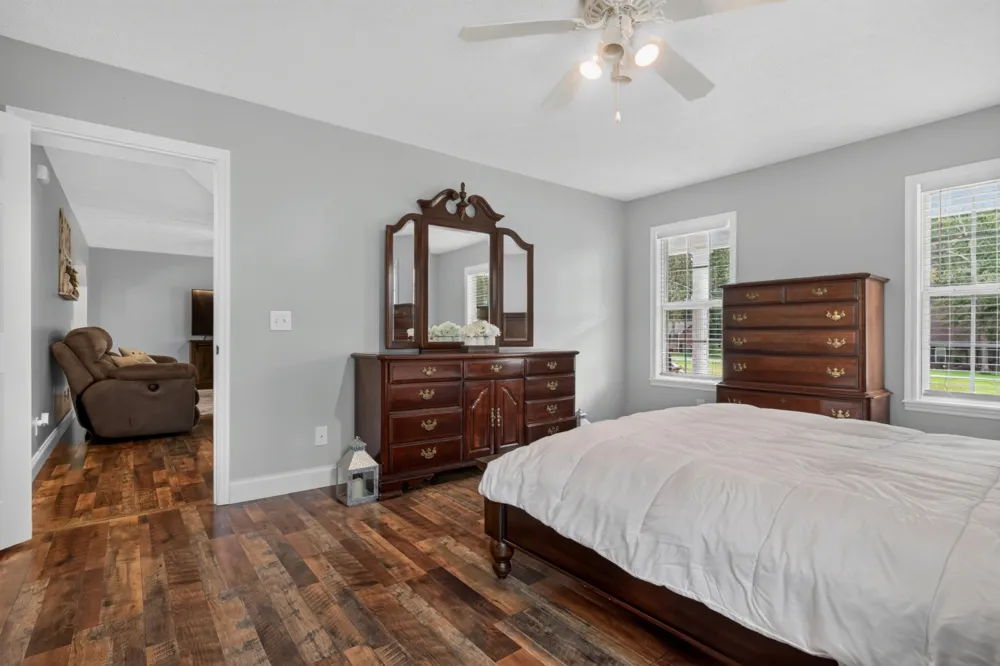 258 Oak Place Dr Smithville, TN 37166