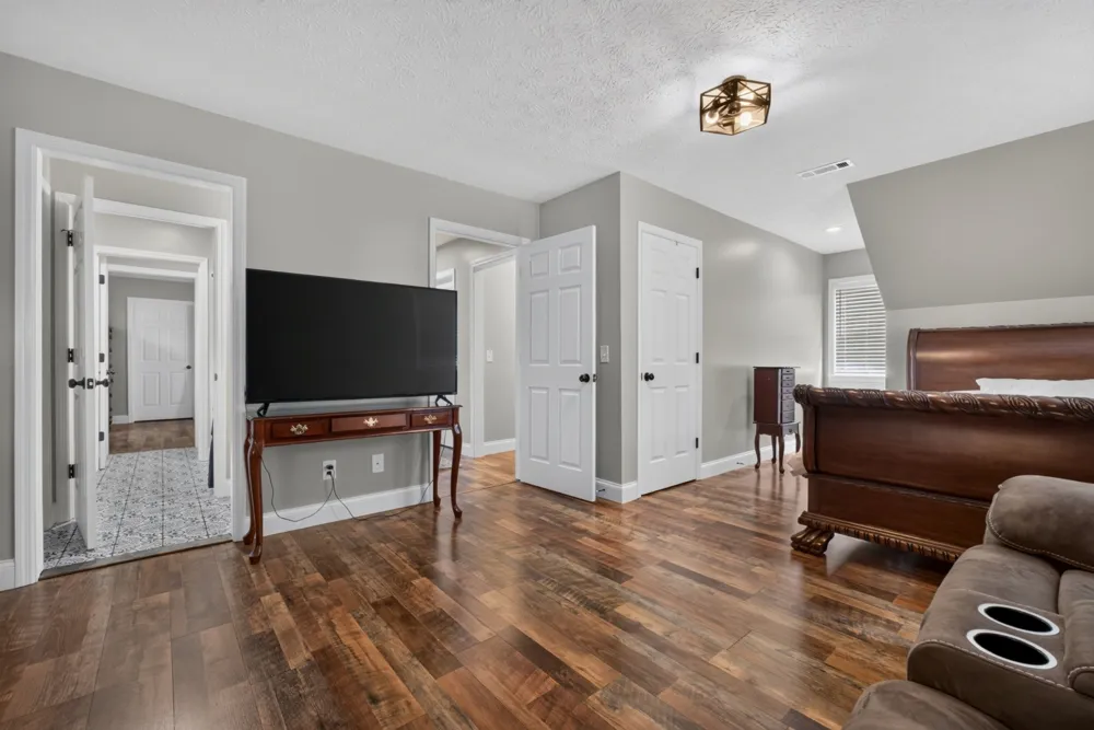 258 Oak Place Dr Smithville, TN 37166