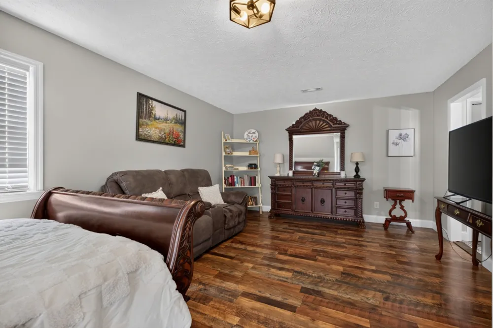 258 Oak Place Dr Smithville, TN 37166